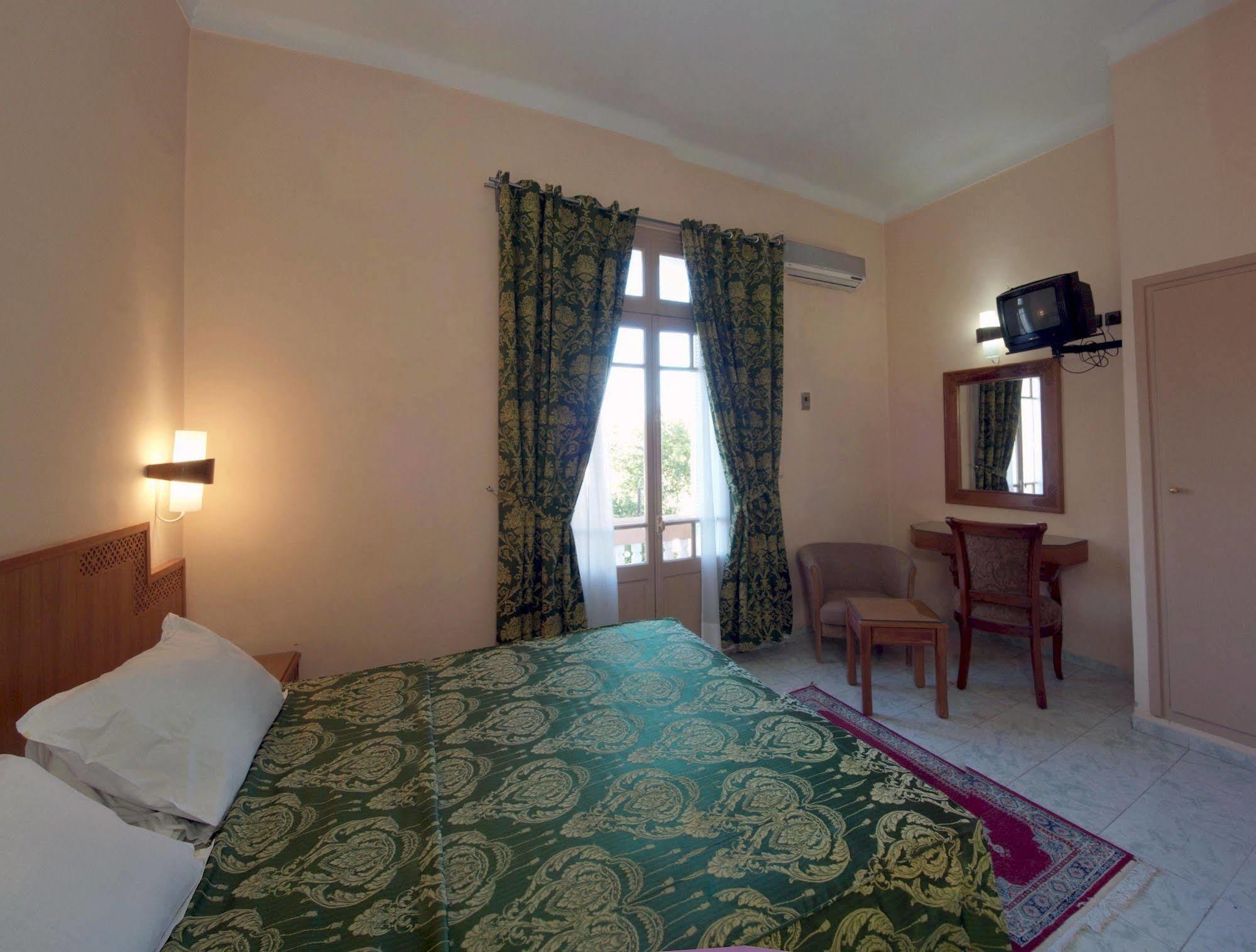 Hotel Splendid Fez Esterno foto